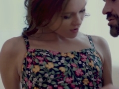        Zoe Bloom